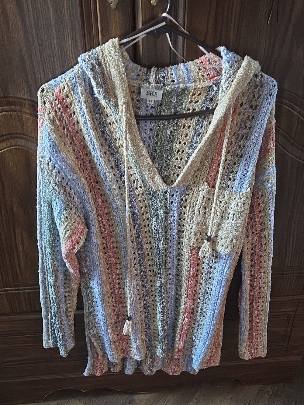 BKE Women's V-Neck Hooded Crochet Sweater - Pastel Blue, Pink, Cream, Green